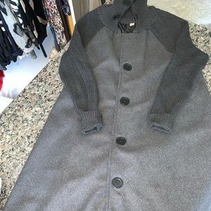 Lightweight sweater coat